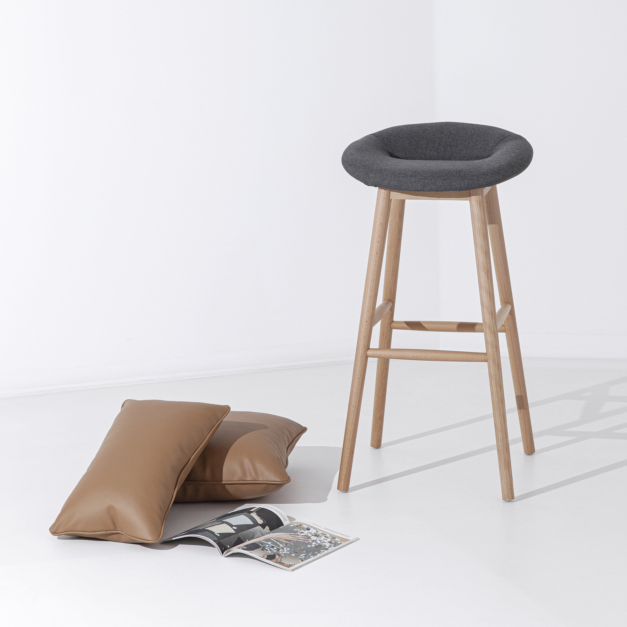 Porventura cake-shaped stools with colorful, textured surfaces, perfect for playful home decor or stylish seating.