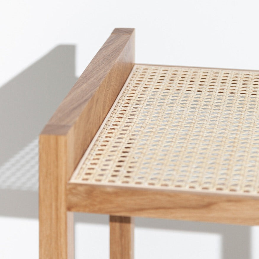 Porventura Alto stool with wooden seat and metal frame, modern design for kitchen or bar seating.